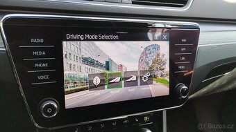 Superb IIIF 2.0tdi 140kw 7dsg/4x4 Style  ČR-1.m.DPH 119.tkm - 11