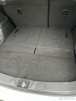 Mitsubishi Outlander 4x4, 09/2015, bílá, nafta, 7 místné - 11