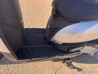 2008 PIAGGIO CARNABY 125 ES, naj. 5500 km, po servisu - 11