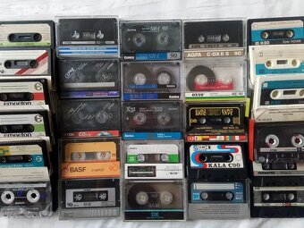 Nove foto 3.11. málo použitych 590 MC kazet od 9 Kč - 11