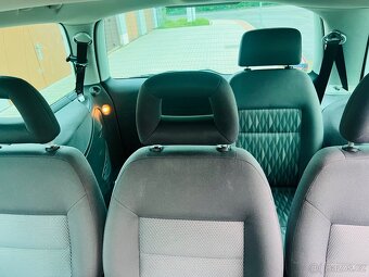 Seat Alhambra R.V.2009 1.9.85kw 4X4 6Q manuál  Nová STK - 11