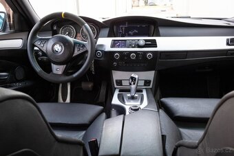 BMW Rad 5 530 xi A/T - 11