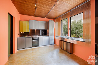 Prodej rodinného domu 3+1,  252 m² Bystřice pod Lopeníkem - 11