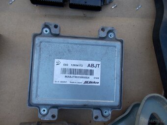 Díly Meriva B - 1.4 88kw - 11