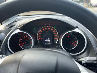 Honda jazz 102000 KM. 2010 Rok - 11