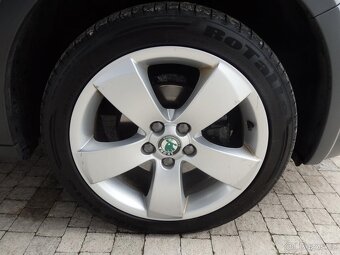 ŠKODA ROOMSTER SCOUT 1.2 TSI ROK 2013 1. MAJITEL TAŽNÉ PDC - 11