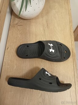 Under Armour dámské nazouváky - pantofle vel. 38 - 11