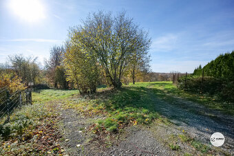 Stavební pozemek o velikosti 958m² v obci Řepiště - 11