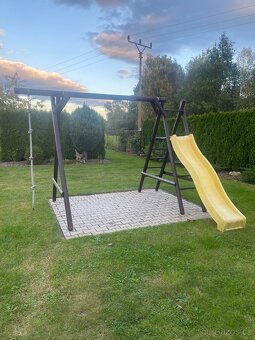 Dětské zahradní hřiště se skluzavkou - 11