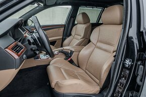 BMW M5 E61 Touring LCI /2007 / 63 800km - 11