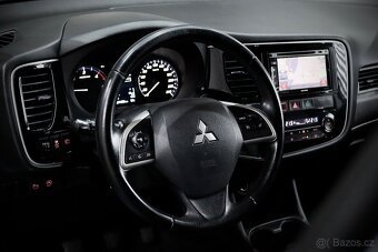 Mitsubishi Outlander 2.2 DI-D 110 kW 2WD Intense - 11