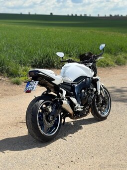 Yamaha fz1n - 11