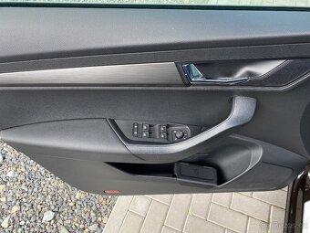 Škoda Karoq, 1.5TSI 110KW -DRIVE- 125 YEARS - 11