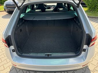 Škoda Superb iV sportline TSI 160kw,tažné,panorama,kamera - 11