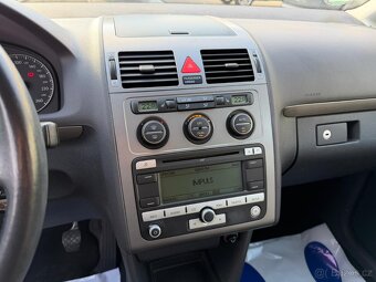 ►VW TOURAN 1,6 MPI UNITED - 75 kW, 7 MÍST, DEŠŤOV. SENZOR◄ - 11