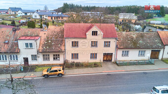 Prodej rodinného domu, 890 m², Bernartice, ul. Bechyňská - 11