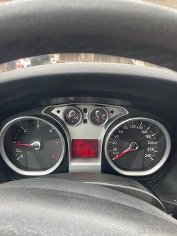 Ford Focus - 11