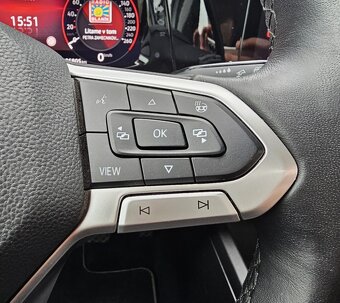 VW Golf Variant Life 2.0 TDI 110 kW 7DSG rv.2021 - 11