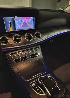 Mercedes E 300D 4-Matic W213 - 11