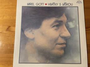 16 ks Desek LP Karel Gott - 11
