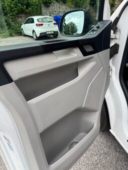 VW CARAVELLE T6 2.0TDI 75KW - 11