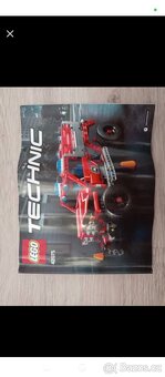 Lego Architecture a Technic - 11