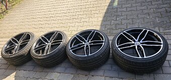 Alu Kola Mercedes-Benz R20 - 11