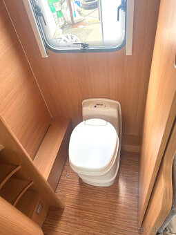 Adria Adora 542 UT, PŘEDSTAN, MOVER, TV, SAMOSTAT SPRCHA - 11