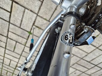 AMULET  STRATOS  19" - 11