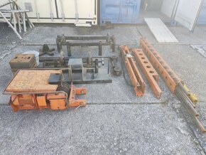 střešní a okenní vrátek s výložníkem SVK 250 - 11