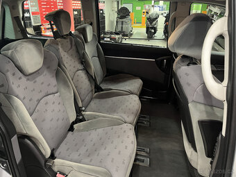 Peugeot 807, 2.2HDI 94kW, VELKÝ SERVIS, MÁLO KM - 11