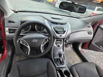 Hyundai Elantra 1.6 i úprava pro autoškolu - 11