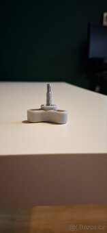 Rostoucí  dětský  stůl, jako nový - 11