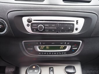 Renault Scenic 1.2 původ ČR 1 majitel r.v.2014 - 11