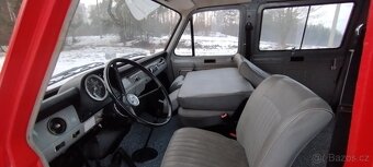 Ford Transit 2,4D MK1 OBYTNÝ automobil STK 11/2026 - 11