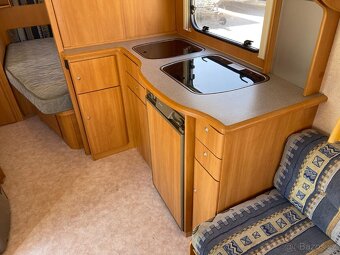 Swift Toscane 490, 4 osoby, EL.POJEZD, bojler, fr.postel - 11