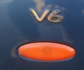 Ford Mondeo šestiválec V6, 125kw - 11