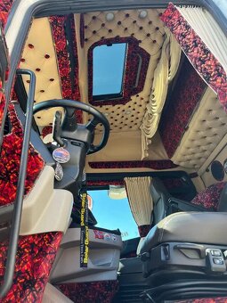 Scania S450 4x2 / Custom interiér / 2018 - 11