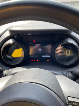 Toyota Yaris 1.5 benzin - 11