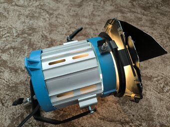 Arri 1000W - studiové světlo - 11