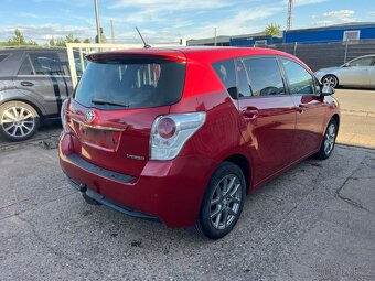 Toyota Verso Life 1.8i benzín 108kw - 11