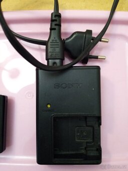 Sony foťák digitální - 11
