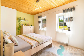 Prodej, rodinný dům 138 m2,  pozemek 7758 m2, ostatní stavby - 11