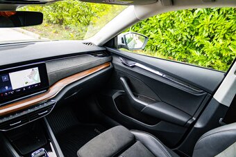 Škoda Octavia 2.0 TDI Scout 4x4 /Nezávislé/Masáž/LED Matrix - 11