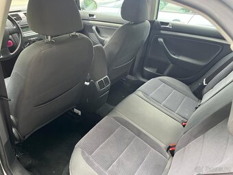 Volkswagen Jetta 1.9tdi - 11