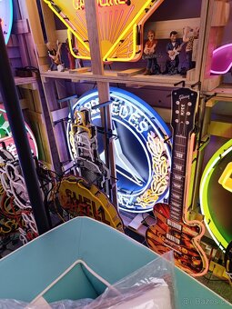 Velký neon Sinclair DINO, dekorace, USA - 11