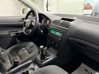 Škoda Octavia 2 1,9 TDI KLIMA TAŽNÉ SERVIS - 11