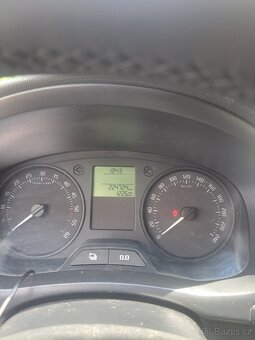 Škoda fabia 1.6 Tdci 55 kw r.v.2011 FUNKČNÍ KLIMA - 11