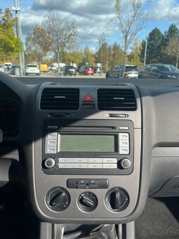 VW Golf 5, 1.4 16V - 11
