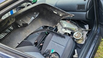2x Octavia Combi 1.6i na ND - 11